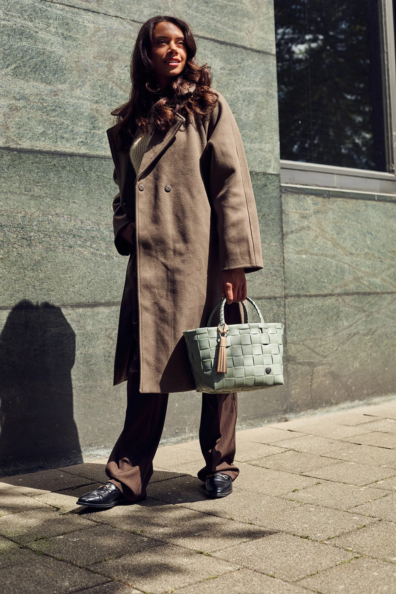 Handed By Mini Paris - Mini Shopper Sage green mit Tassel Anhänger 