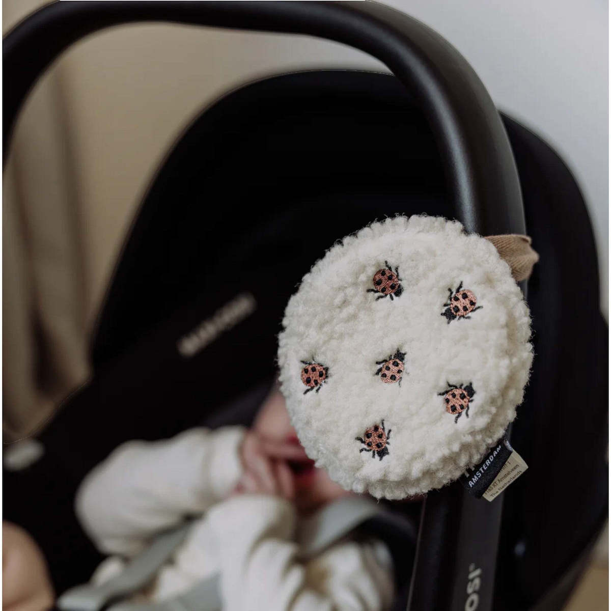 Flow Amsterdam -Ted - Comforter on the go (ladybug) 