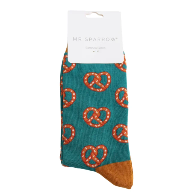 Miss Sparrow Bamboo Socken für Erwachsene - Brezel Design in Grün - One Size (40-45) 