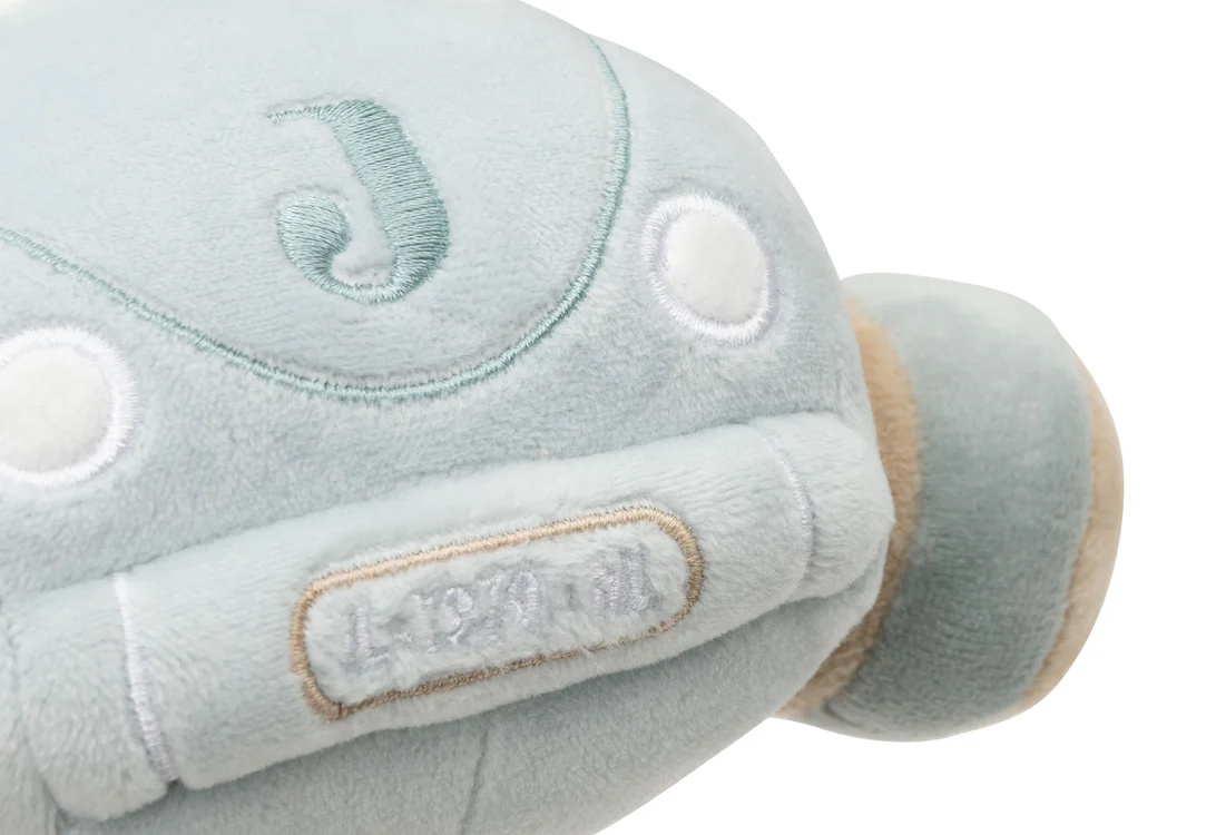 Jollein Spieluhr On The Go – Musik-Mobile in Autoform Sea Green mit Biscuit-Rädern, Beruhigende Babyspieluhr mit Lullaby-Melodie, Weiches Musikspielzeug aus Polyester für Unterwegs & Zuhause