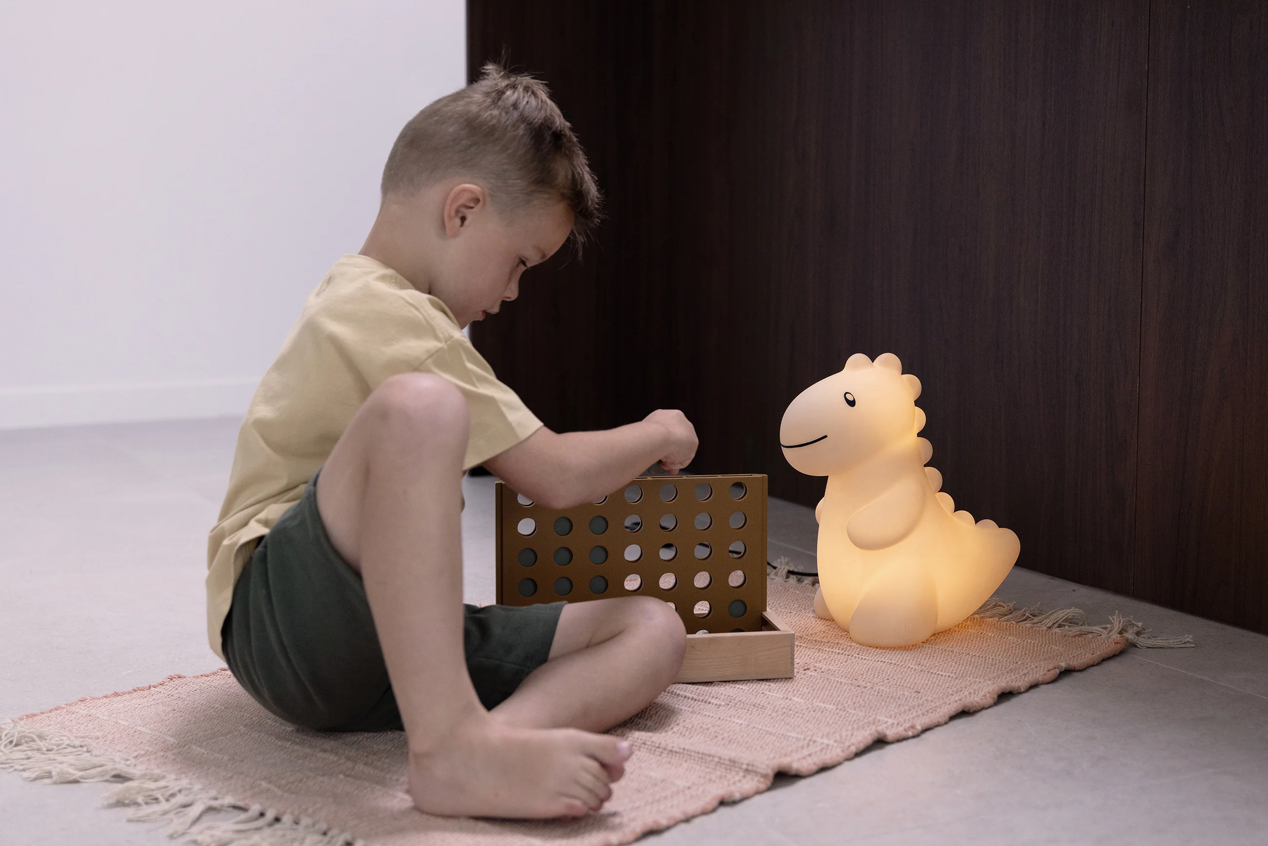 Atelier Pierre Jeroom Dino Sand Led Mood Nachtlampe mit Stromkabel Höhe 30 cm 