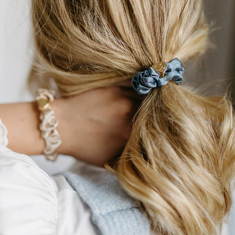 ByEloise Subtle Silks Scrunchie Haargummi Set Seide 