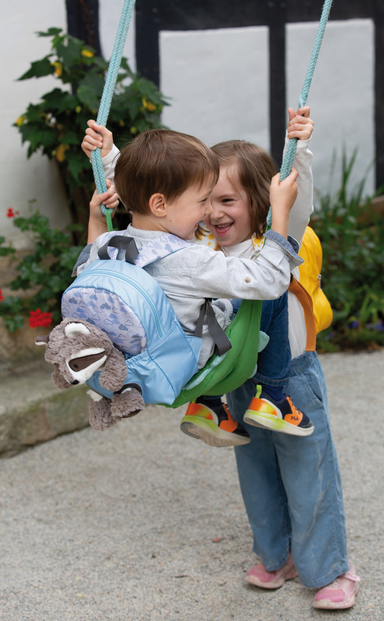Nici Rucksack mit Waschbär Plüschtier  
