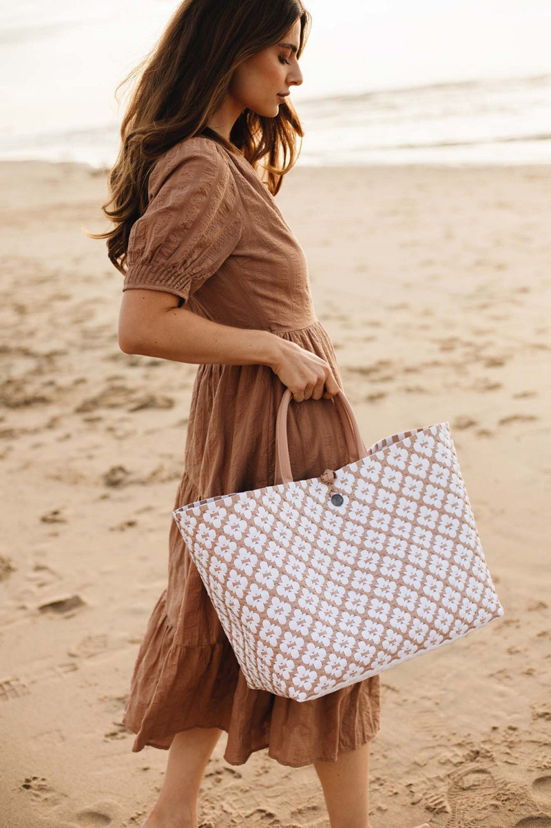 Handed By Motif Bag - Shopper Einkaufskorb Grösse / Siz L - Farbe Copper Blush - Creme