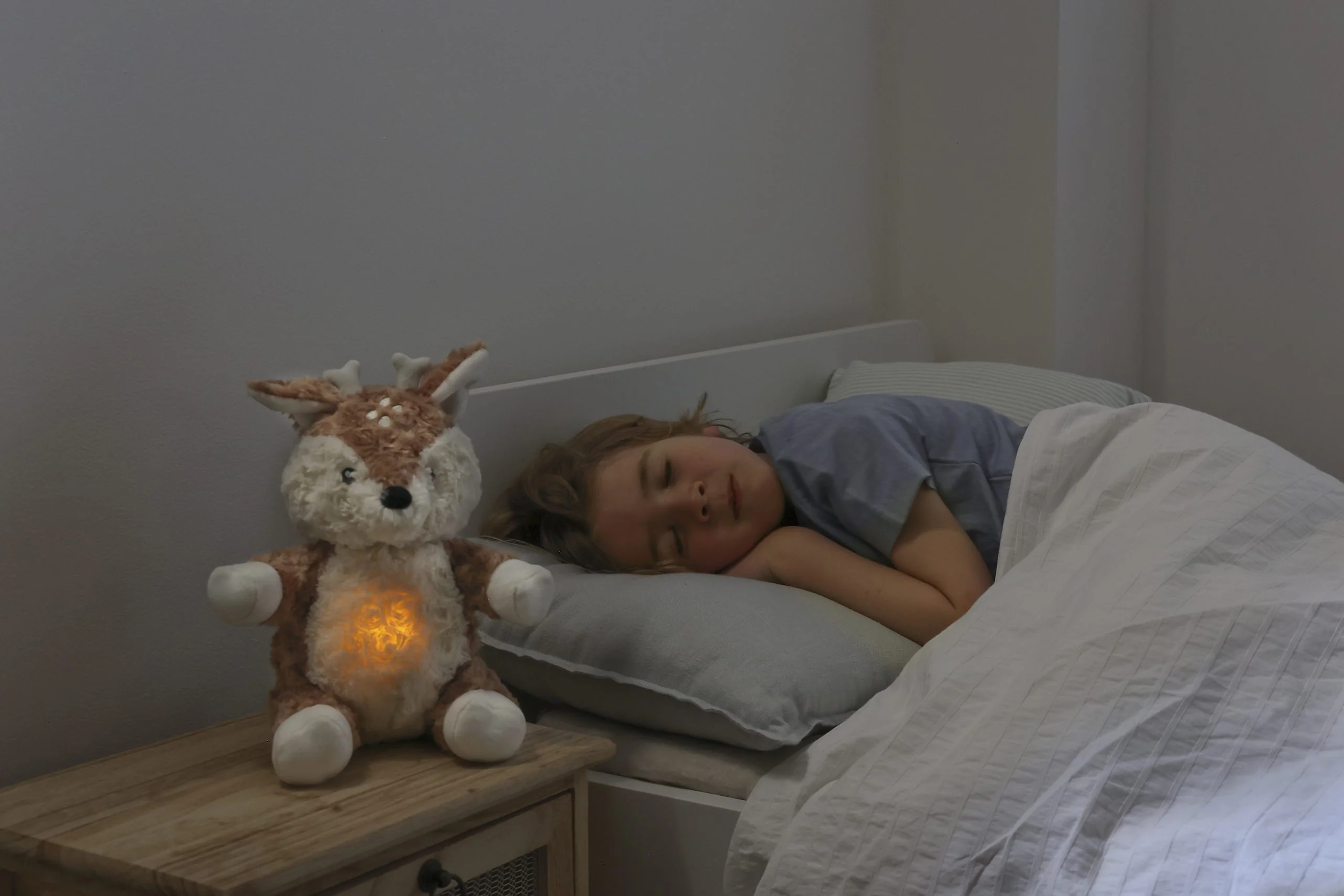 Cloud.b LoveLight™ Buddies - Finley der Fuchs