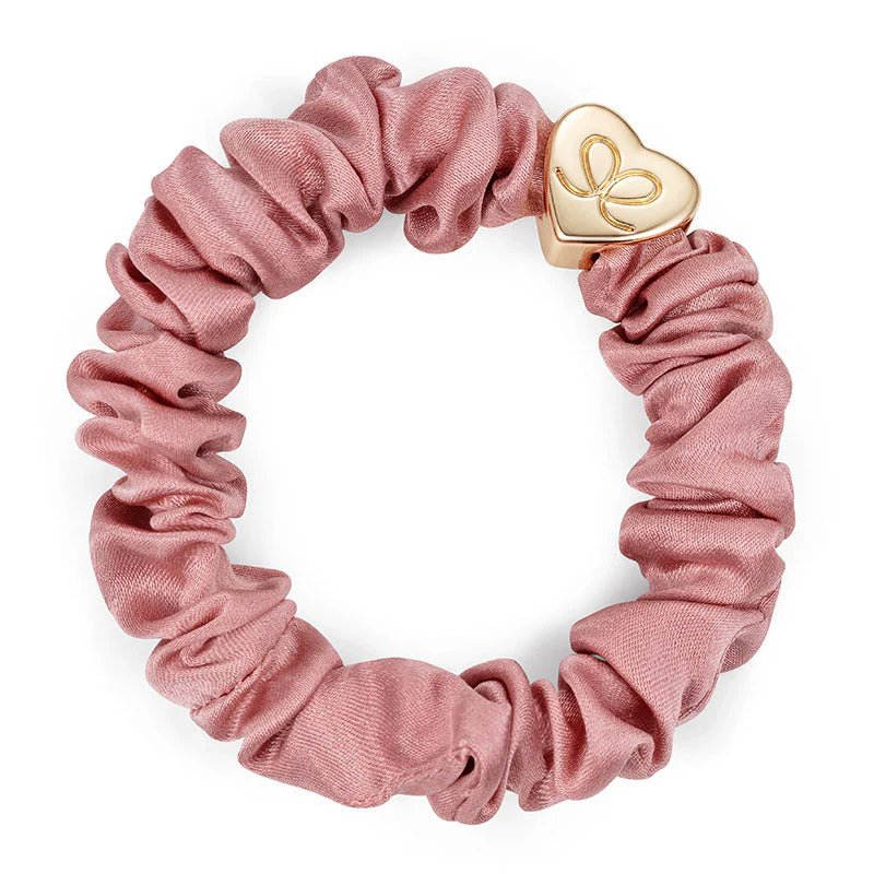 by Eloise Silk Scrunchie · Champagne Pink · Haargummi