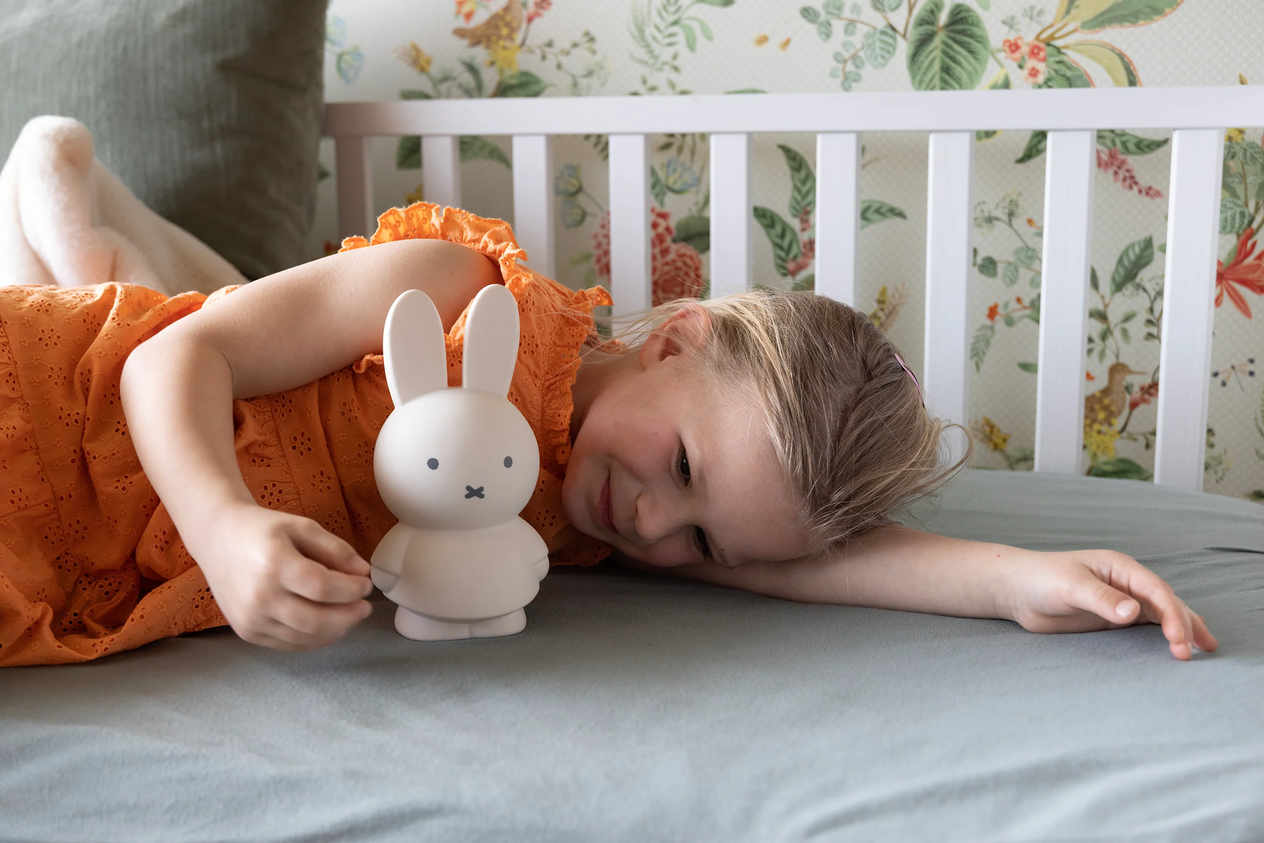 Atelier Pierre Miffy Money Box - Miffy Hase Spardose  Höhe 19 cm Sand