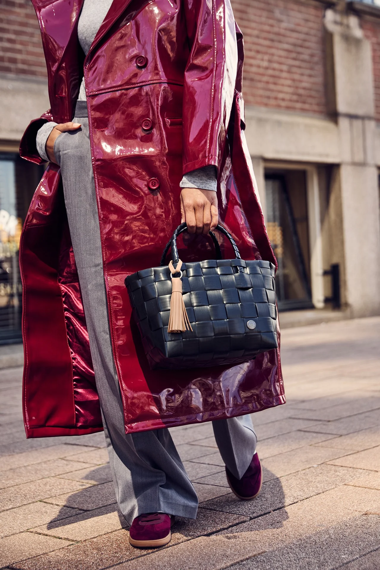 Handed By Mini Paris - Mini Shopper Schwarz mit Tassel Anhänger 